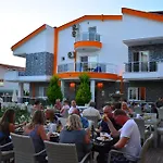 Bed & Breakfast Rose Garden Boutique *