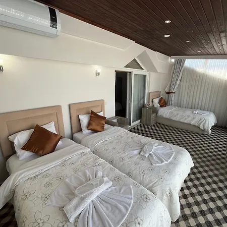 Bed & Breakfast Rose Garden Boutique Akbük