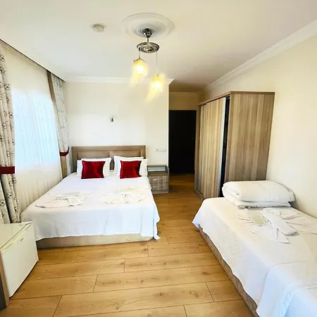 Bed & Breakfast Rose Garden Boutique *