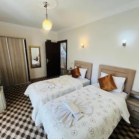 Bed & Breakfast Rose Garden Boutique *