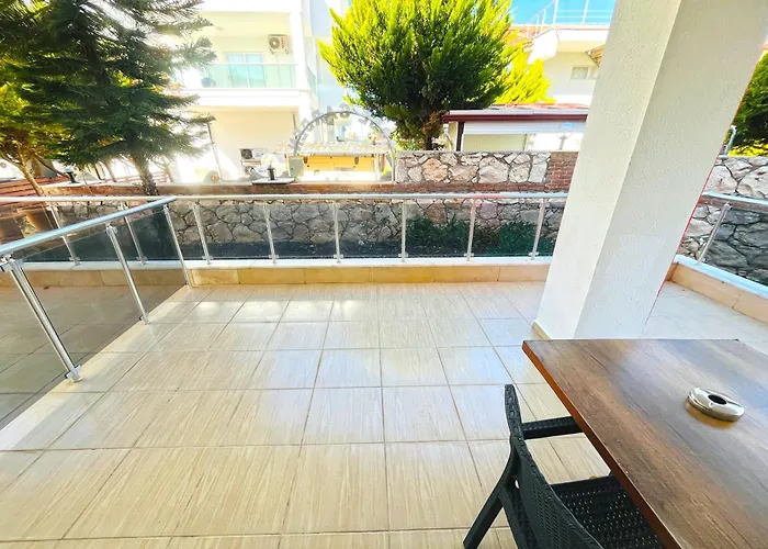 Rose Garden Boutique *