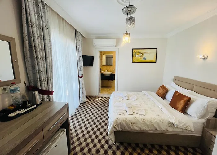 Rose Garden Boutique